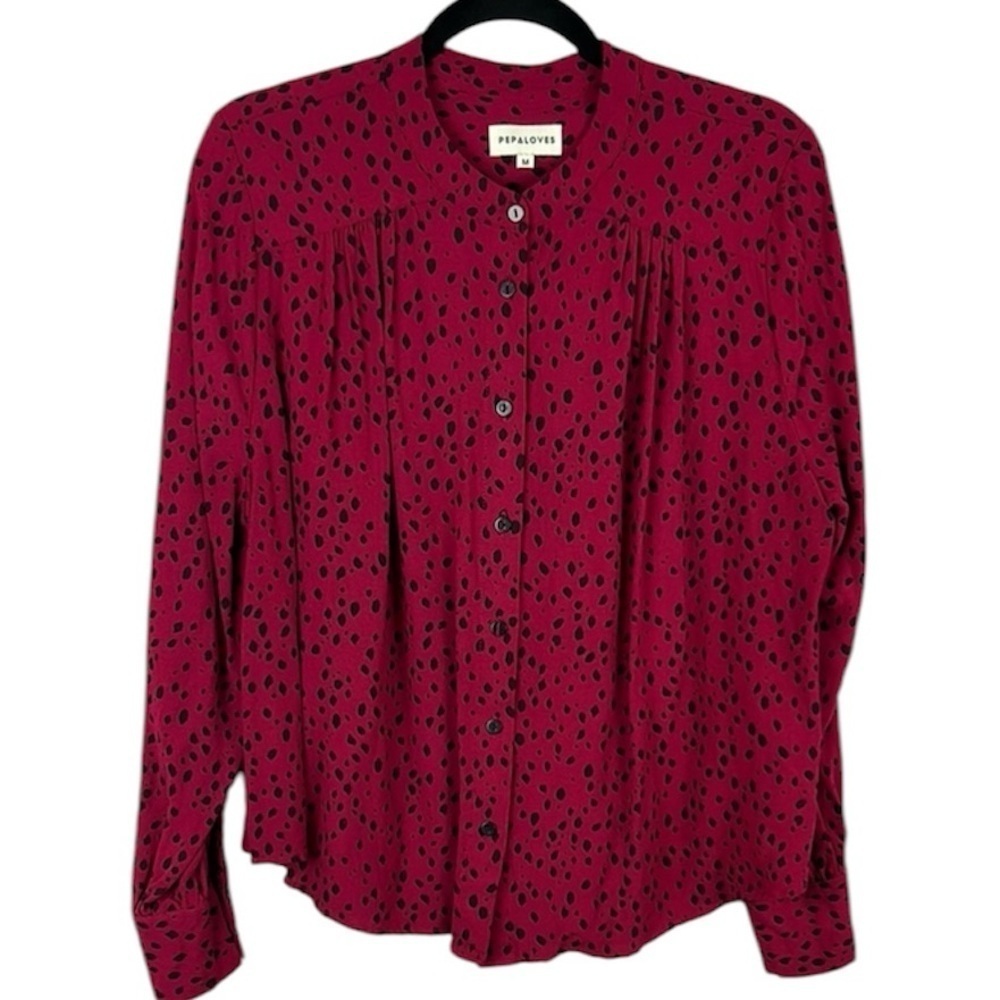 Pepaloves Polka Dot Leopard Pleated Button Down Blouse Medium Red Black